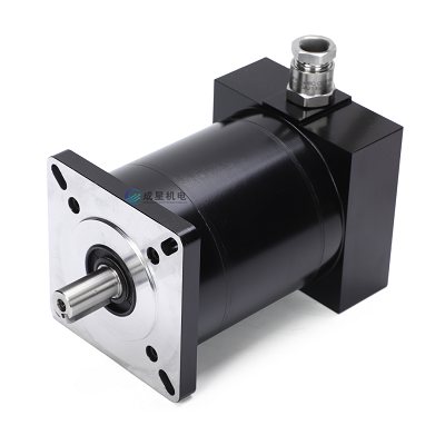 在选择防爆电机时，如何平衡成本和效益