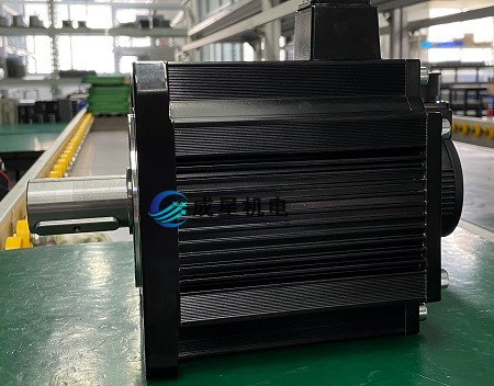 防爆防水电机应用在户外工业设备上：露天环境下的全天候运行